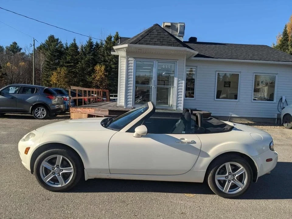 2007 Mazda NC MX-5 Miata - Image 2 of 13