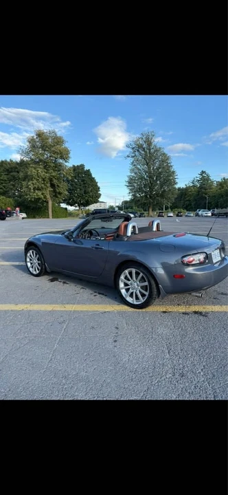 2007 Mazda NC MX-5 Miata - Image 2 of 3