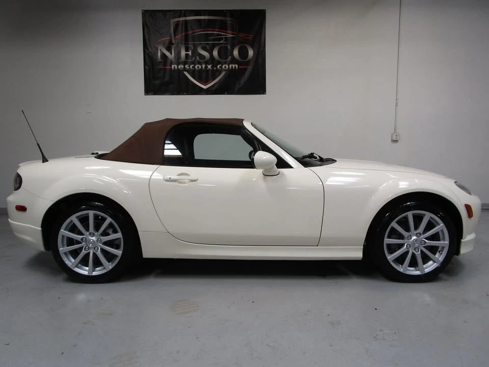 2007 Mazda NC MX-5 Miata - Image 13 of 20