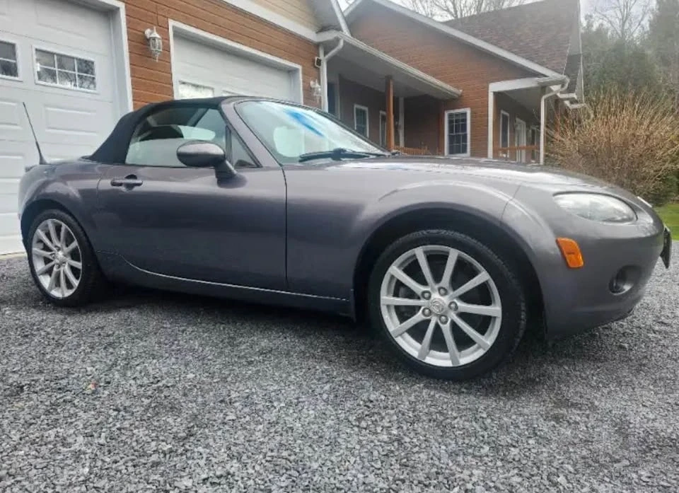 2007 Mazda NC MX-5 Miata - Image 2 of 7