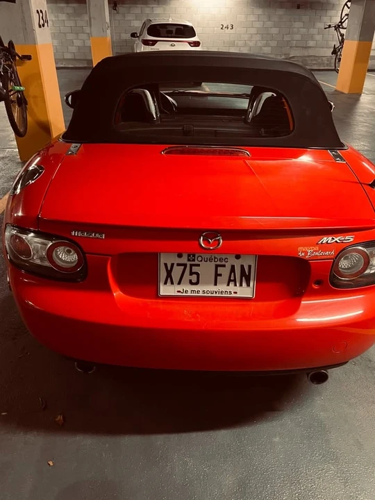 2007 Mazda NC MX-5 Miata - Image 2 of 3