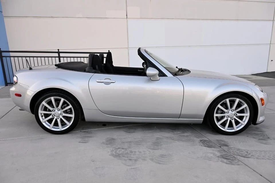 2007 Mazda NC MX-5 Miata - Image 9 of 19