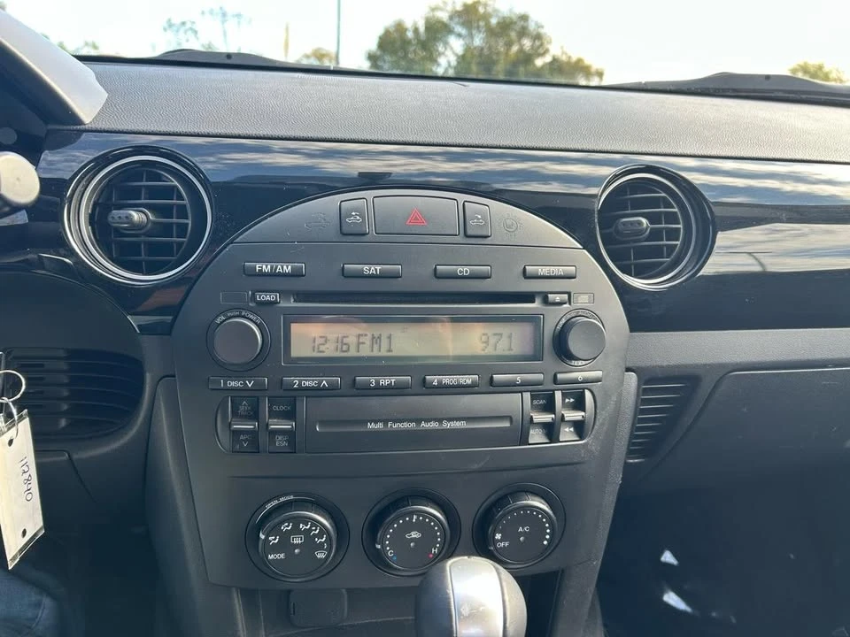 2007 Mazda NC MX-5 Miata - Image 9 of 20