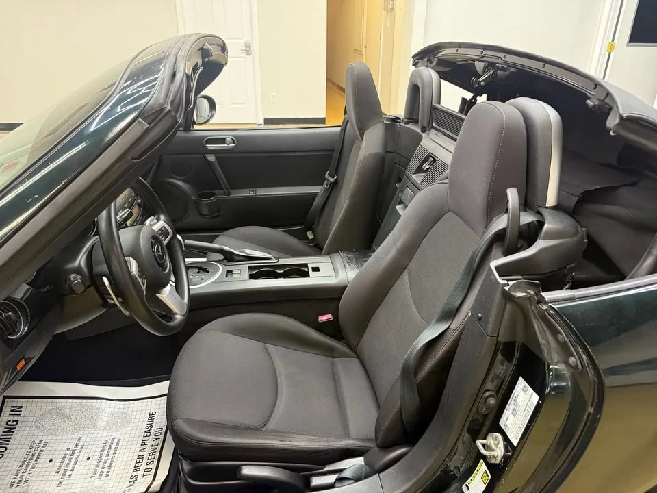 2007 Mazda NC MX-5 Miata - Image 15 of 17