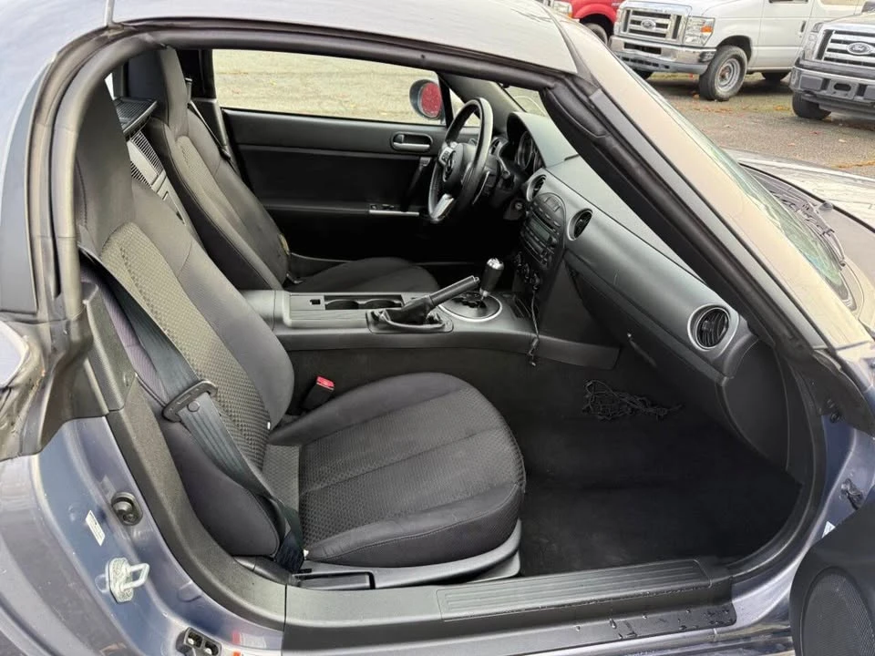 2007 Mazda NC MX-5 Miata - Image 16 of 20