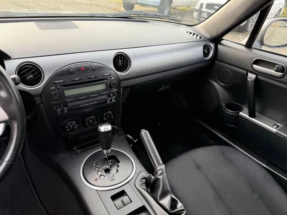 2007 Mazda NC MX-5 Miata - Image 17 of 20