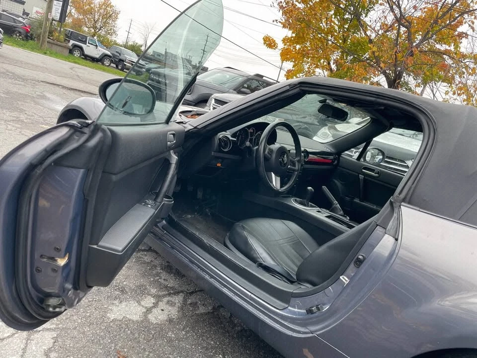 2007 Mazda NC MX-5 Miata - Image 4 of 17