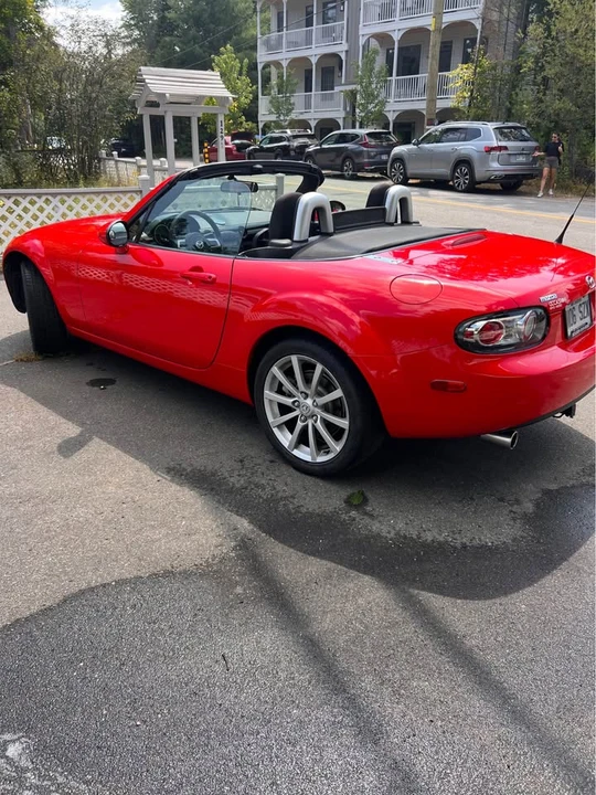 2007 Mazda NC MX-5 Miata - Image 4 of 11