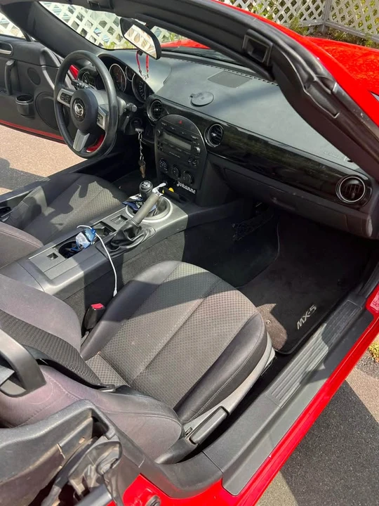 2007 Mazda NC MX-5 Miata - Image 6 of 12
