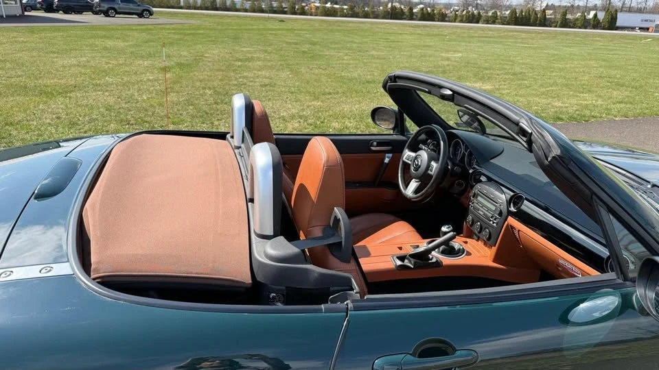 2007 Mazda NC MX-5 Miata - Image 10 of 20