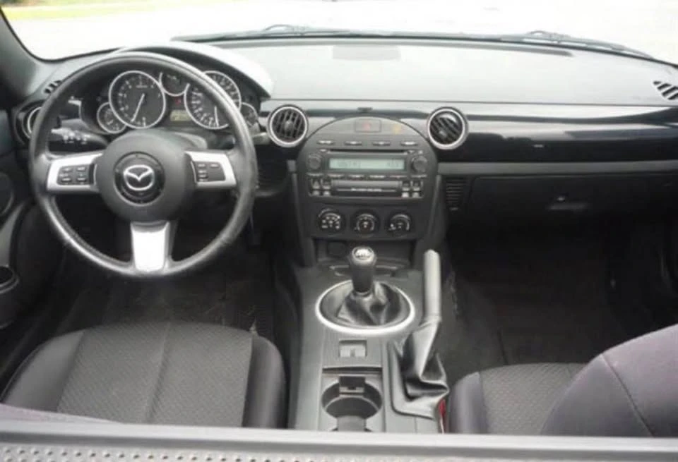 2007 Mazda NC MX-5 Miata - Image 3 of 7