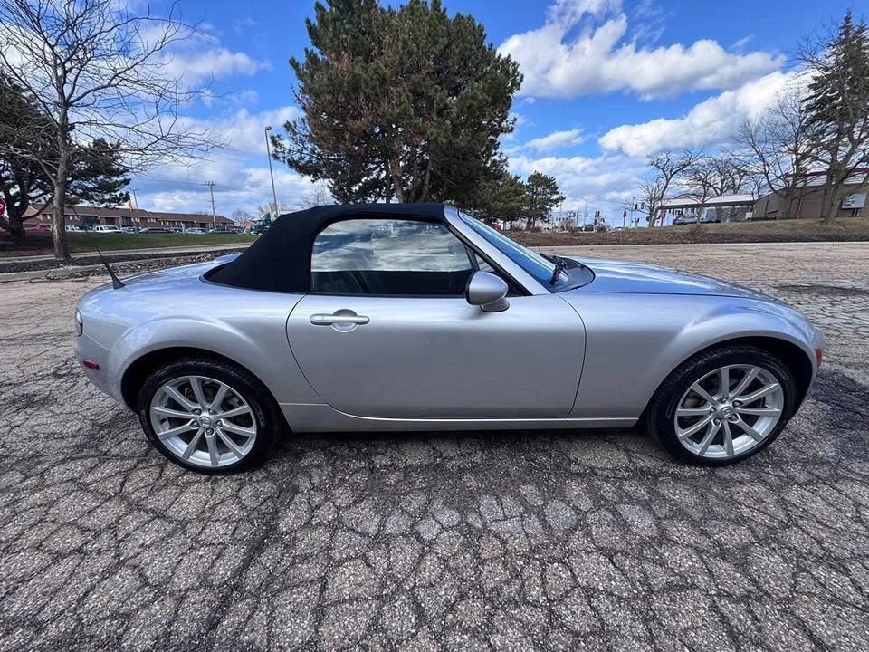 2007 Mazda NC MX-5 Miata - Image 4 of 20