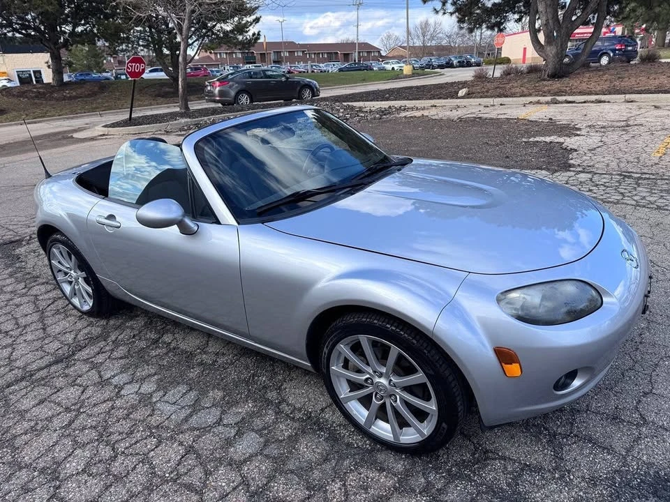 2007 Mazda NC MX-5 Miata - Image 11 of 20