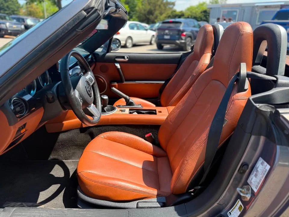 2007 Mazda NC MX-5 Miata - Image 16 of 20