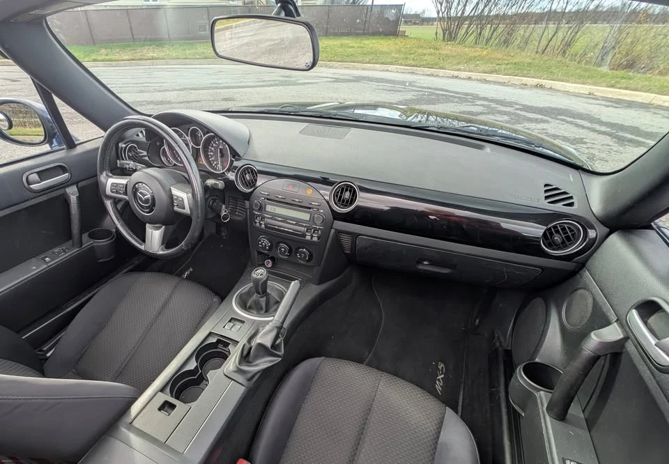 2007 Mazda NC MX-5 Miata - Image 2 of 11