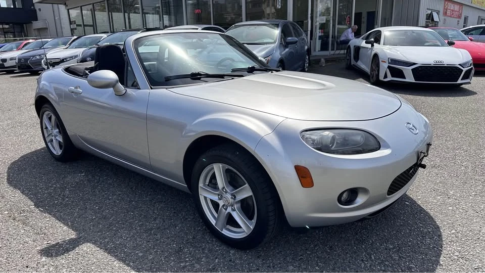 2007 Mazda NC MX-5 Miata - Image 4 of 20