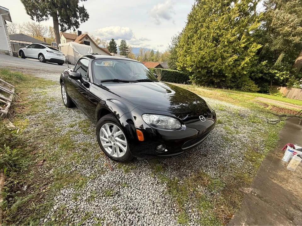 2007 Mazda NC MX-5 Miata - Image 2 of 10
