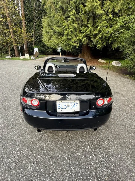 2007 Mazda NC MX-5 Miata - Image 5 of 10