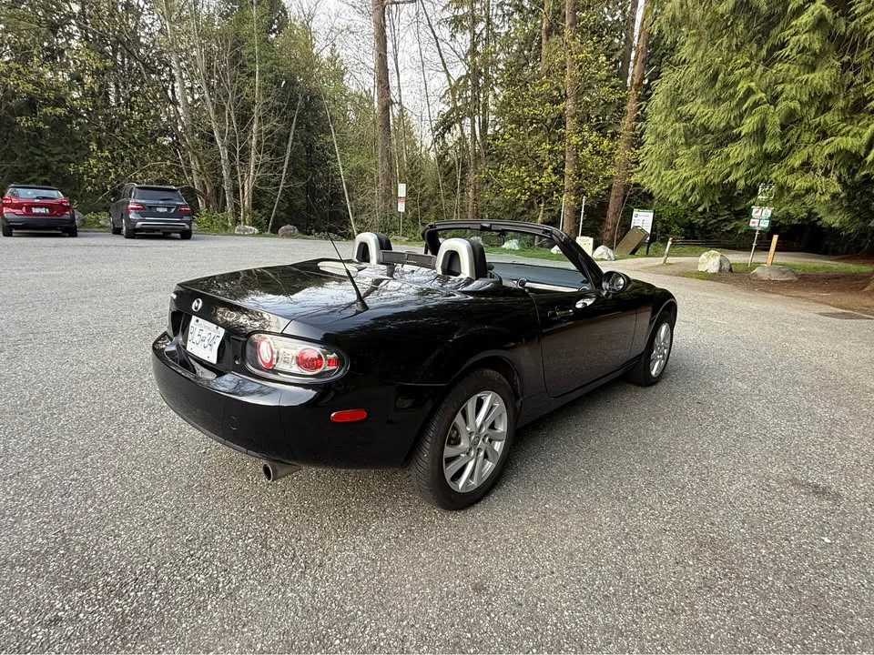 2007 Mazda NC MX-5 Miata - Image 7 of 10
