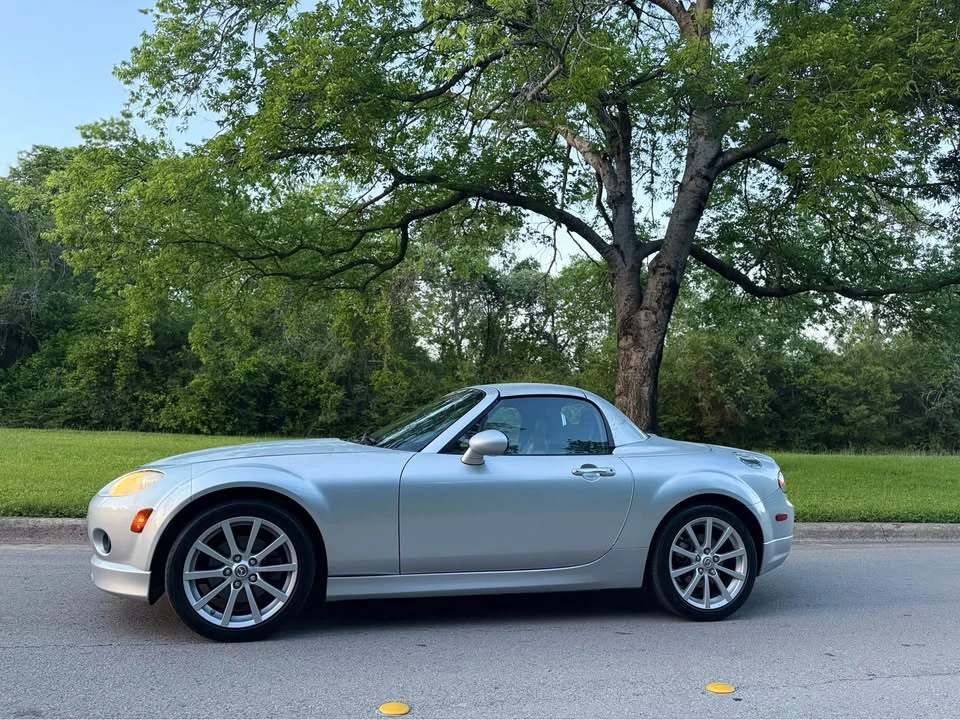 2007 Mazda NC MX-5 Miata - Image 2 of 11