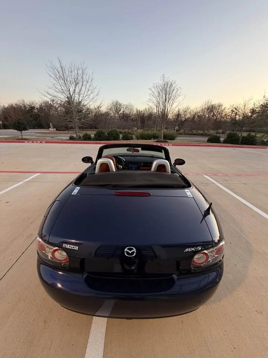 2007 Mazda NC MX-5 Miata - Image 8 of 11