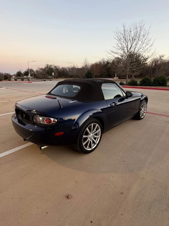 2007 Mazda NC MX-5 Miata - Image 4 of 11