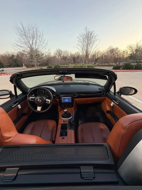 2007 Mazda NC MX-5 Miata - Image 9 of 11