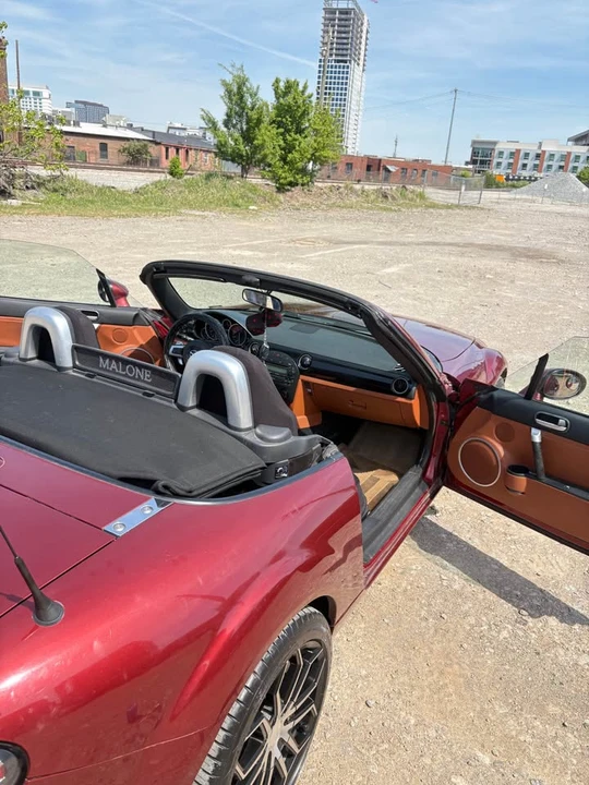2007 Mazda NC MX-5 Miata - Image 18 of 20