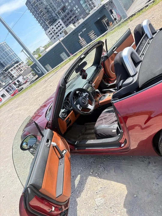 2007 Mazda NC MX-5 Miata - Image 17 of 20