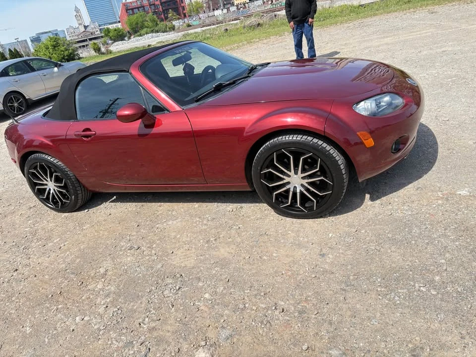 2007 Mazda NC MX-5 Miata - Image 19 of 20