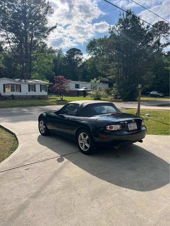 2007 Mazda NC MX-5 Miata - Image 5 of 8
