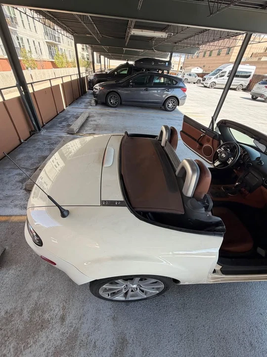 2007 Mazda NC MX-5 Miata - Image 14 of 15