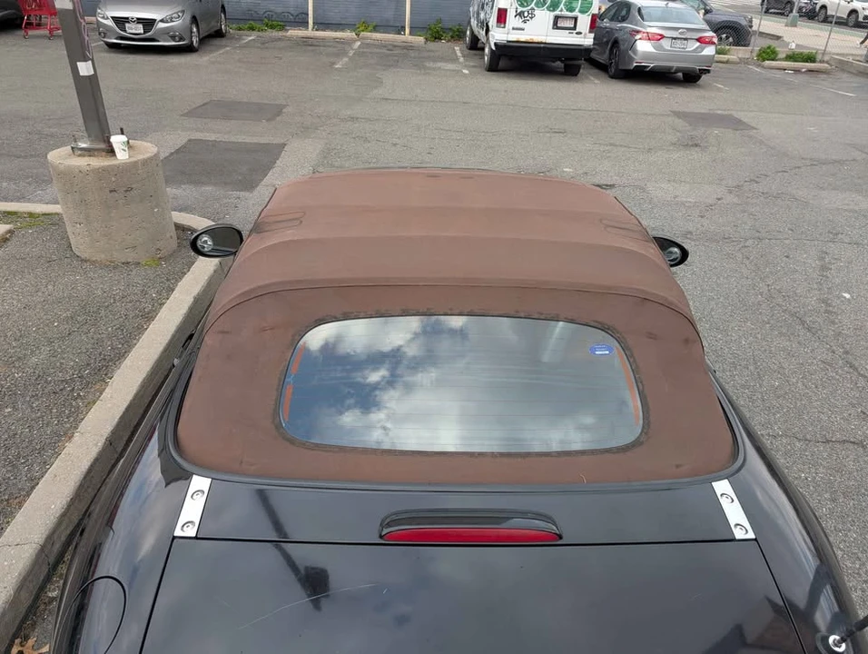 2007 Mazda NC MX-5 Miata - Image 16 of 19