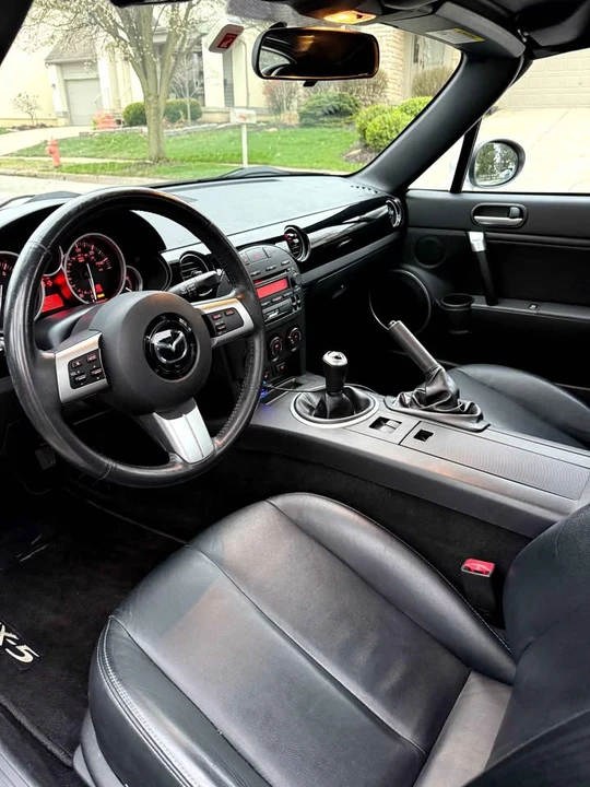2007 Mazda NC MX-5 Miata - Image 11 of 17