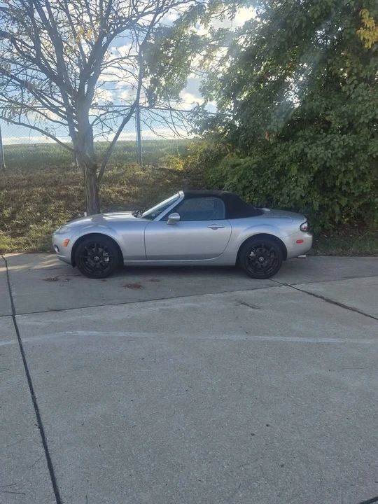 2007 Mazda NC MX-5 Miata - Image 3 of 16