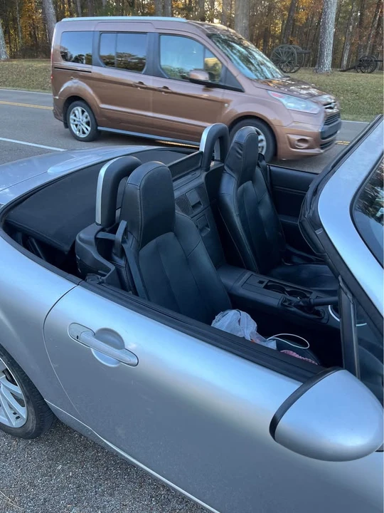 2007 Mazda NC MX-5 Miata - Image 4 of 10