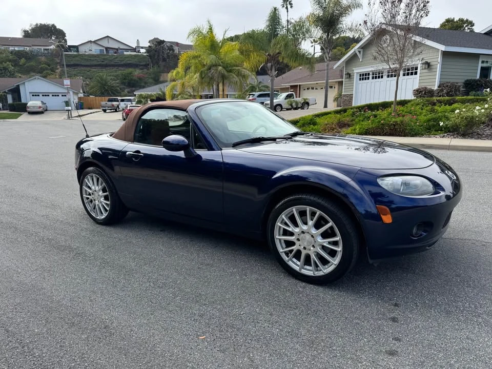 2007 Mazda NC MX-5 Miata - Image 6 of 12