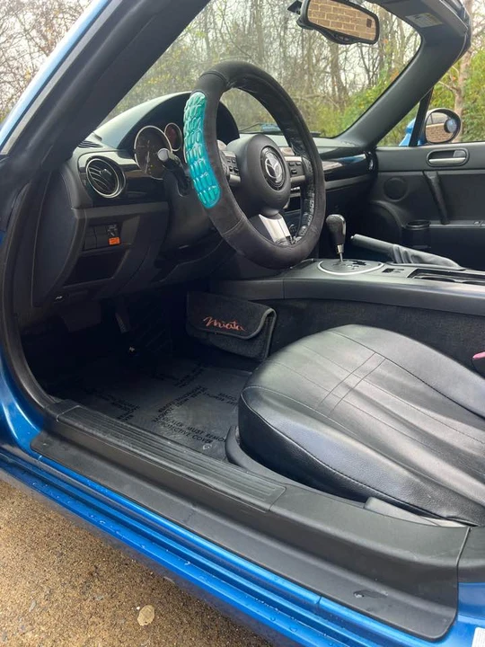 2007 Mazda NC MX-5 Miata - Image 14 of 15