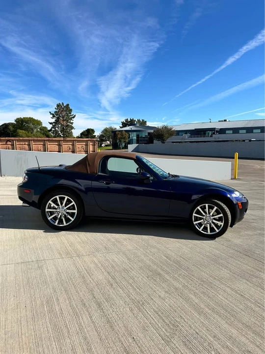 2007 Mazda NC MX-5 Miata - Image 6 of 15
