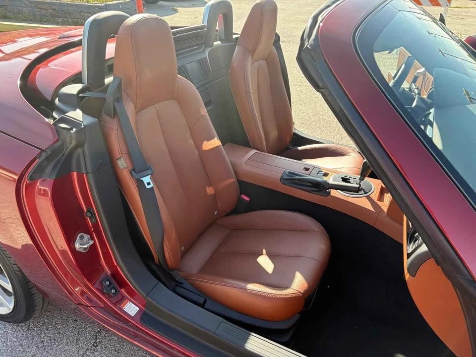 2007 Mazda NC MX-5 Miata - Image 14 of 17