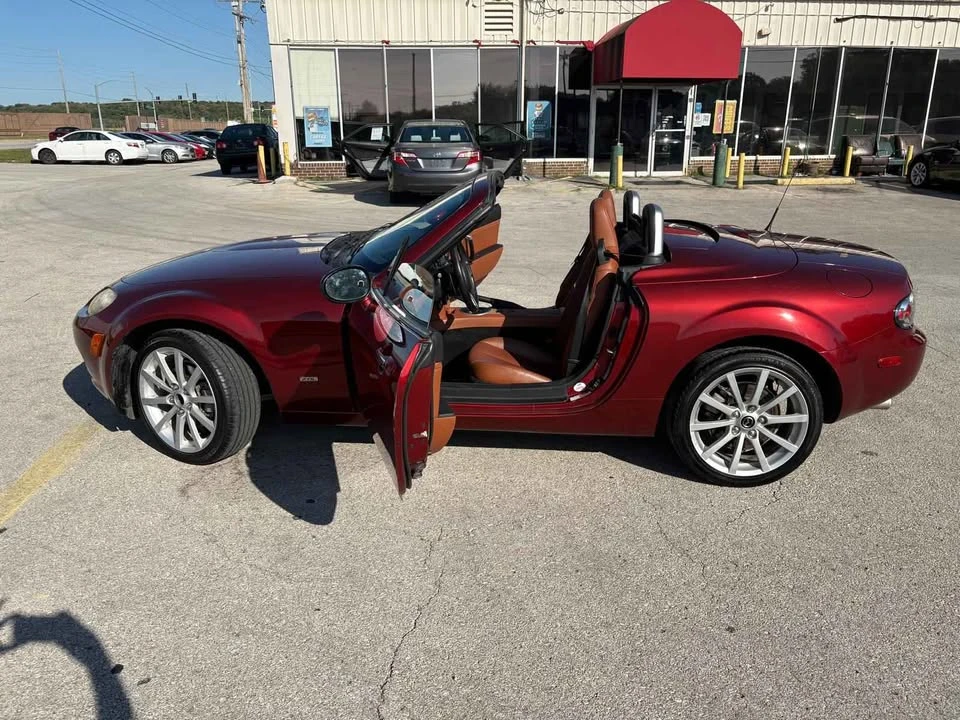 2007 Mazda NC MX-5 Miata - Image 10 of 17