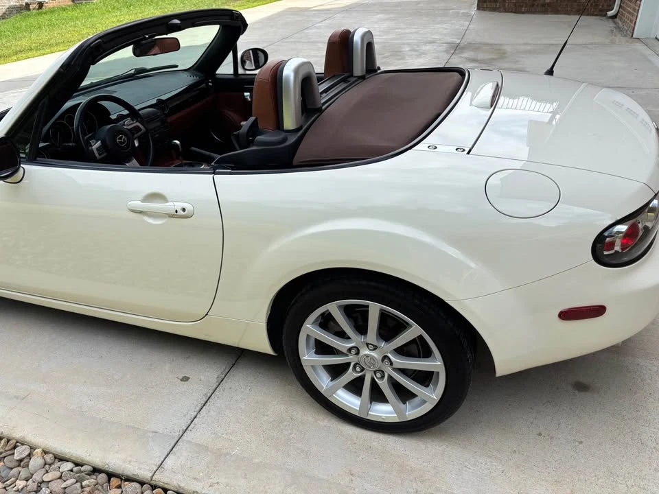 2007 Mazda NC MX-5 Miata - Image 3 of 8