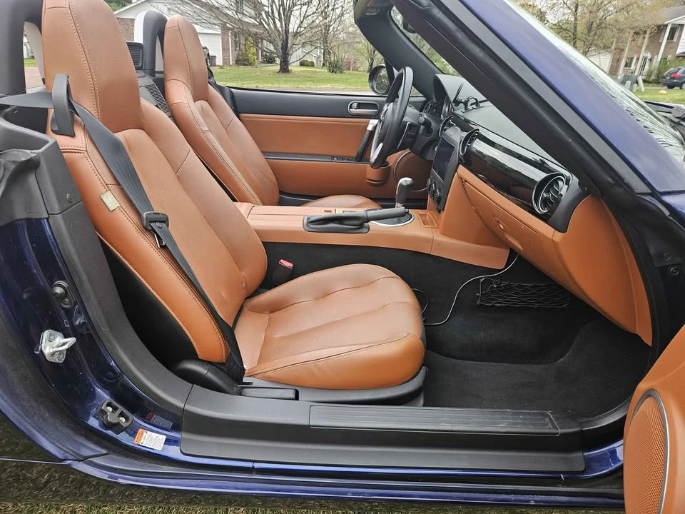 2007 Mazda NC MX-5 Miata - Image 11 of 15