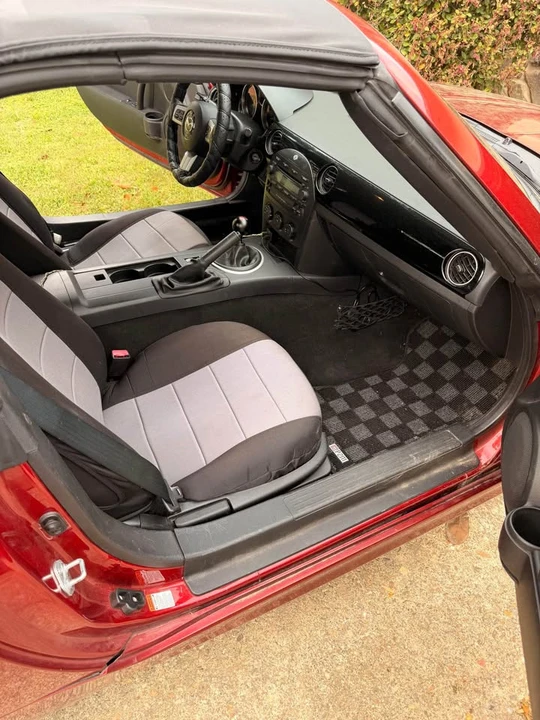 2007 Mazda NC MX-5 Miata - Image 6 of 10