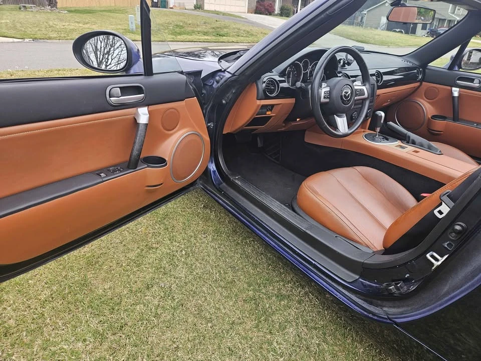 2007 Mazda NC MX-5 Miata - Image 10 of 15