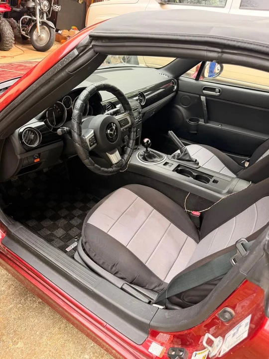 2007 Mazda NC MX-5 Miata - Image 5 of 10