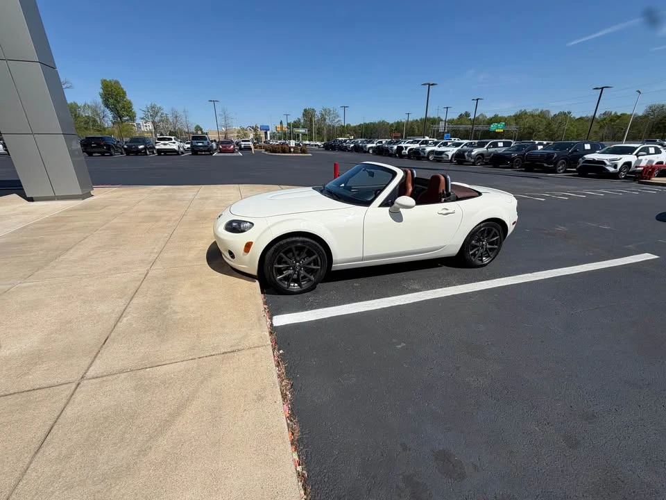 2007 Mazda NC MX-5 Miata - Image 2 of 17