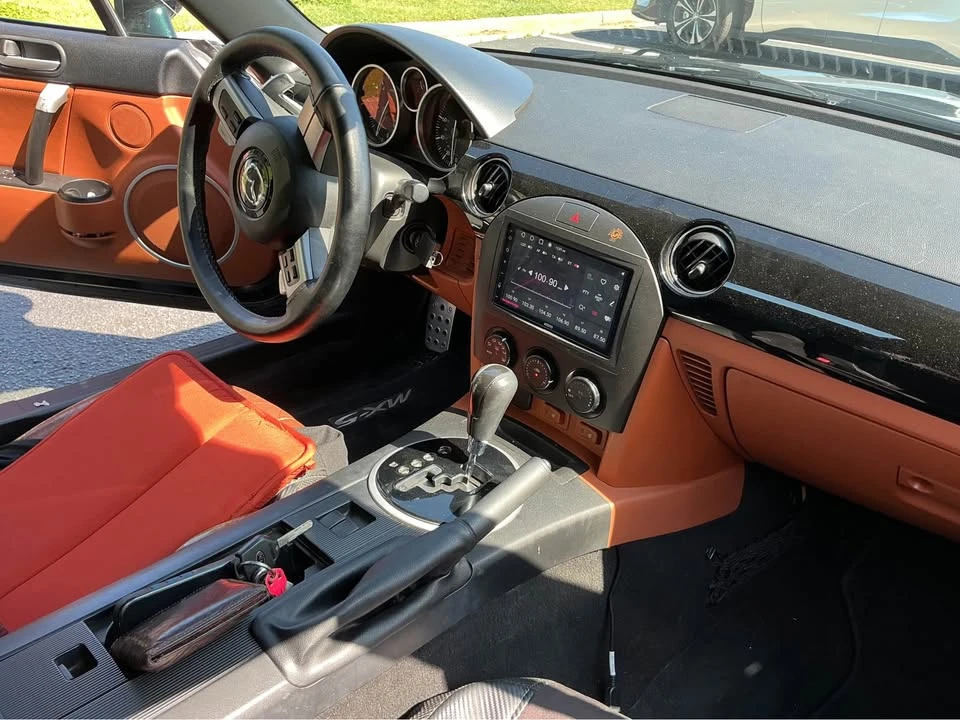 2007 Mazda NC MX-5 Miata - Image 9 of 10
