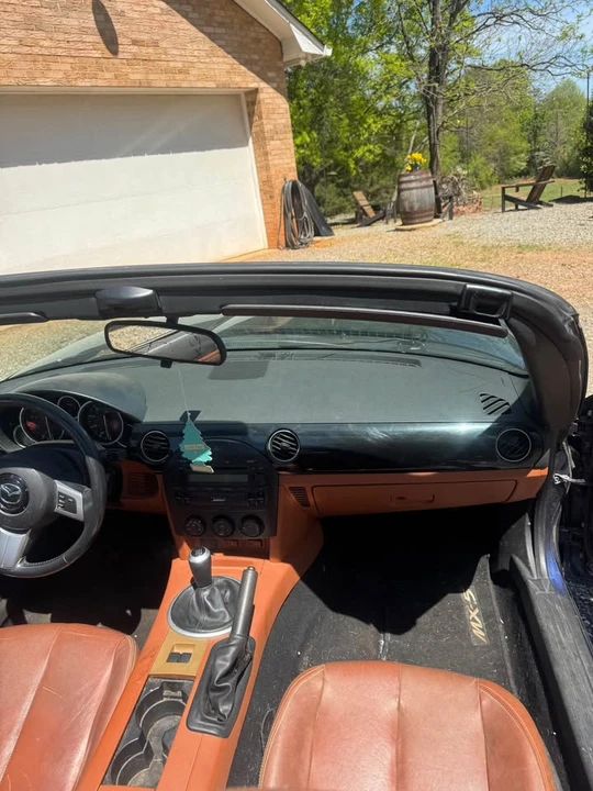 2007 Mazda NC MX-5 Miata - Image 13 of 14