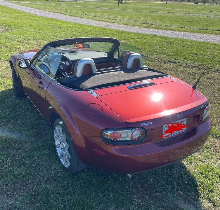 2007 Mazda NC MX-5 Miata - Image 5 of 7